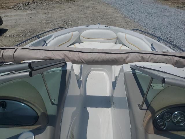 2005 Crownline Boat