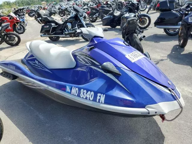 2009 Yamaha VX Deluxe