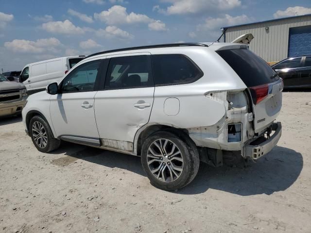 2016 Mitsubishi Outlander SE