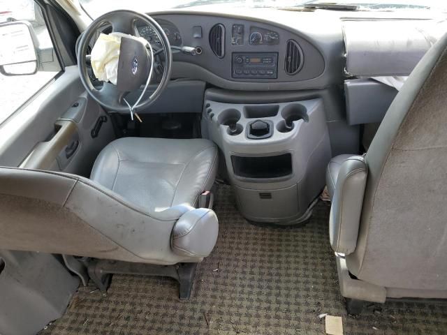 2003 Ford Econoline E250 Van