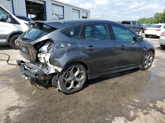 2018 Ford Focus ST