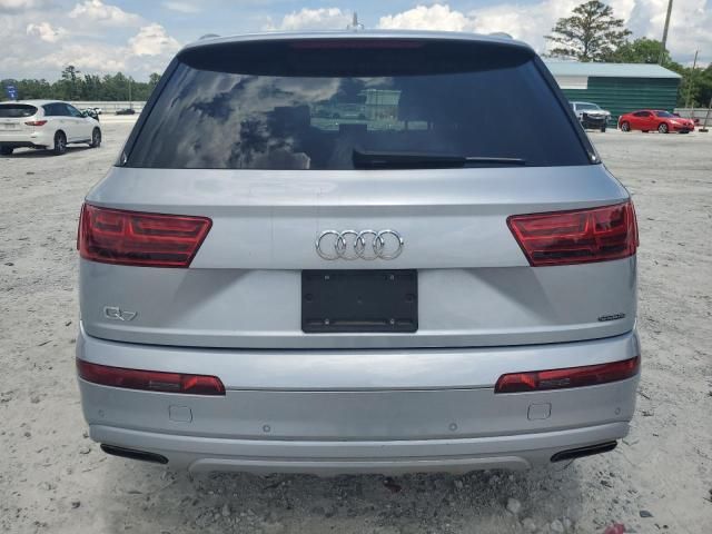 2019 Audi Q7 Premium Plus