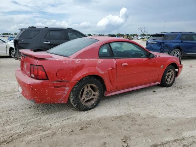 2004 Ford Mustang