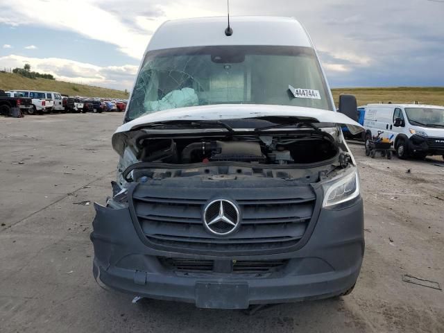 2022 Mercedes-Benz Sprinter 2500