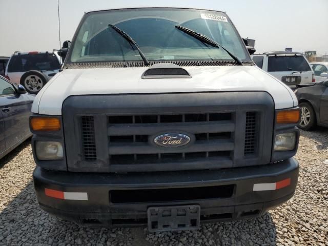 2009 Ford Econoline E350 Super Duty Van