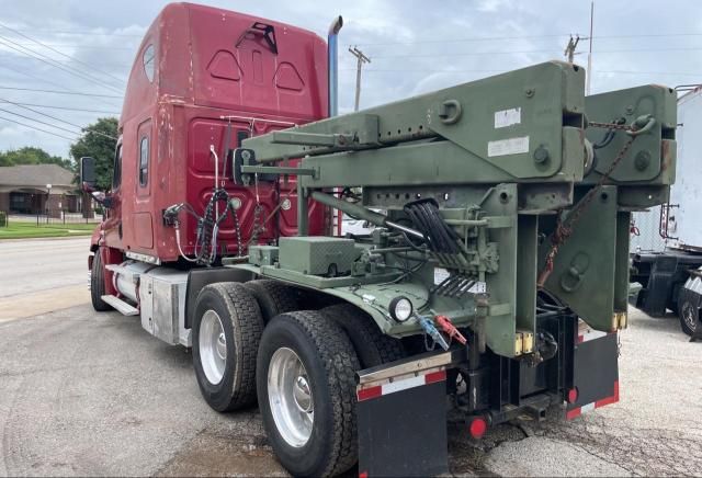 2010 Freightliner Cascadia 125