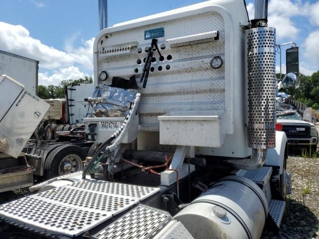 2007 Kenworth Construction T800