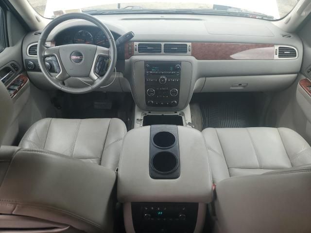 2012 GMC Yukon XL K2500 SLT