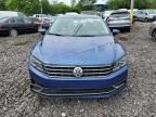 2016 Volkswagen Passat SE