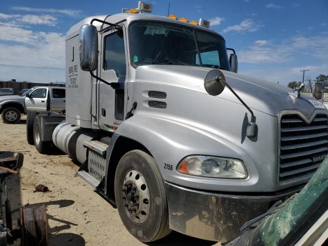 2014 Mack 600 CXU600