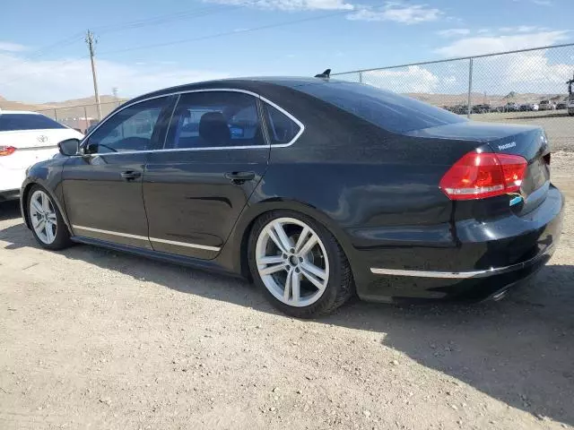 2013 Volkswagen Passat SEL