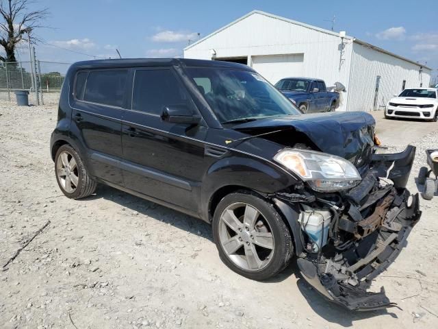 2011 KIA Soul +