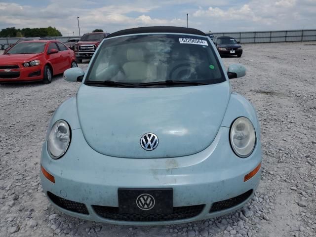 2010 Volkswagen New Beetle