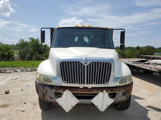 2005 International 4000 4300