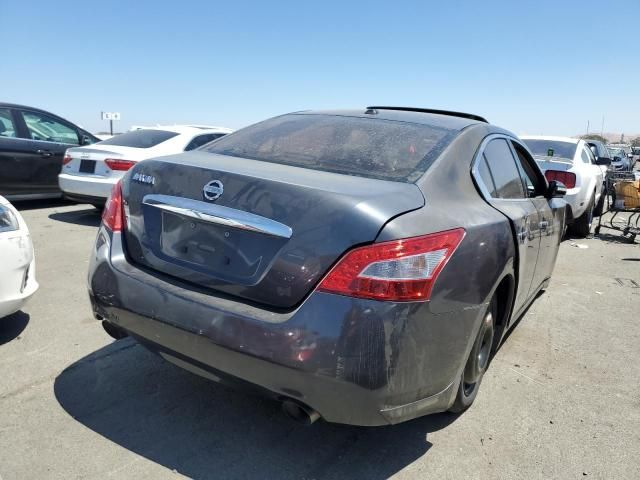 2010 Nissan Maxima S