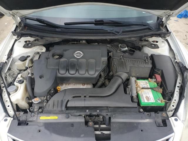 2011 Nissan Altima Base