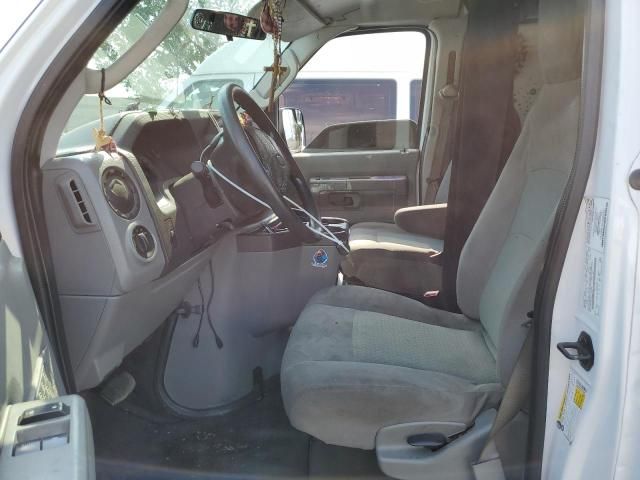 2014 Ford Econoline E250 Van