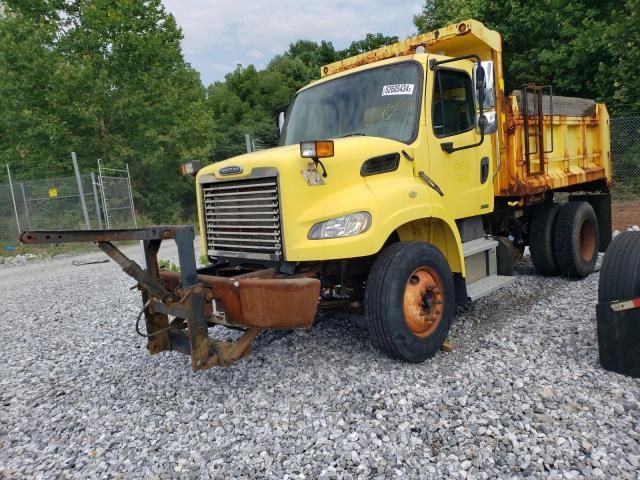 2011 Freightliner M2 106 Heavy Duty