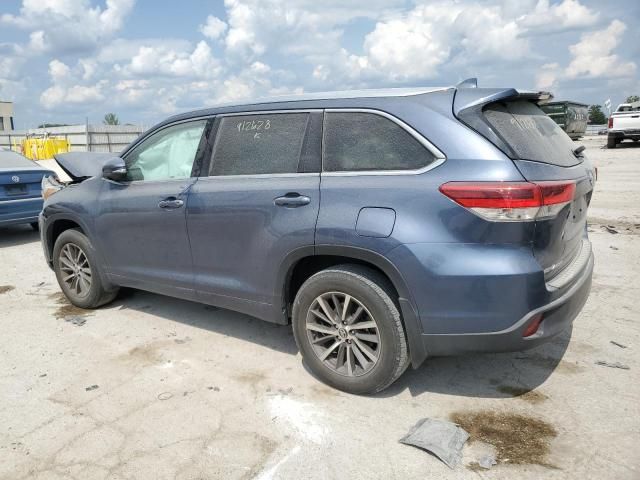 2018 Toyota Highlander SE