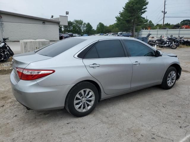 2016 Toyota Camry LE