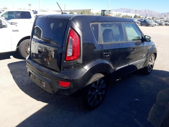 2013 KIA Soul +