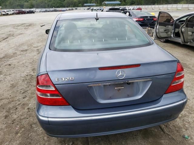 2003 Mercedes-Benz E 320