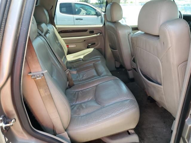 2003 Cadillac Escalade Luxury