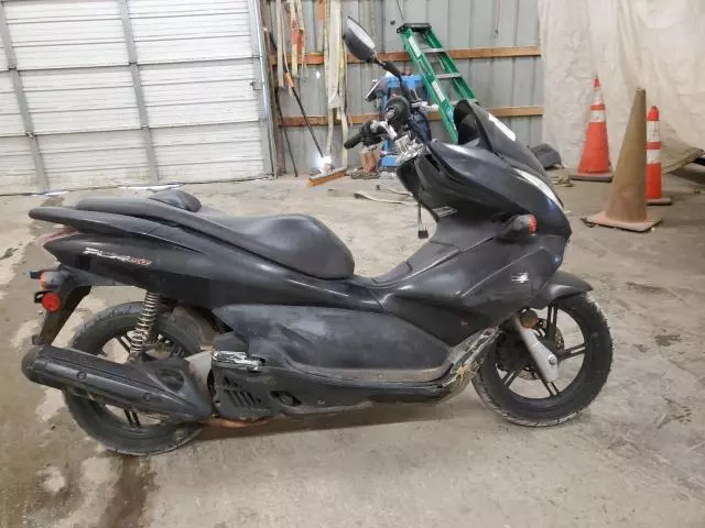 2013 Honda PCX 150