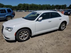 Carros dañados por inundaciones a la venta en subasta: 2015 Chrysler 300 Limited