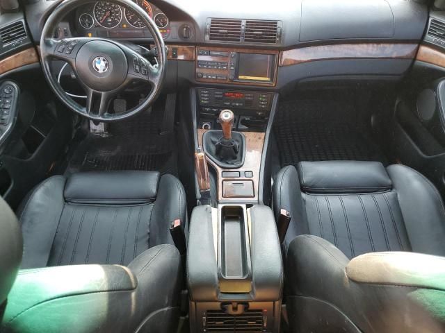 2000 BMW M5