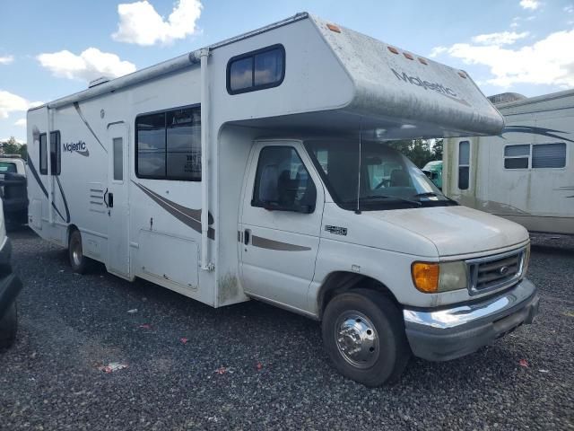 2005 Ford Econoline E450 Super Duty Cutaway Van