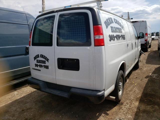 2017 Chevrolet Express G2500