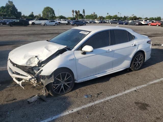 2021 Toyota Camry SE