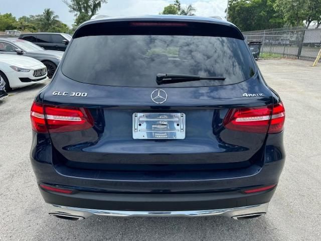 2017 Mercedes-Benz GLC 300 4matic