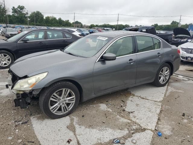 2013 Infiniti G37