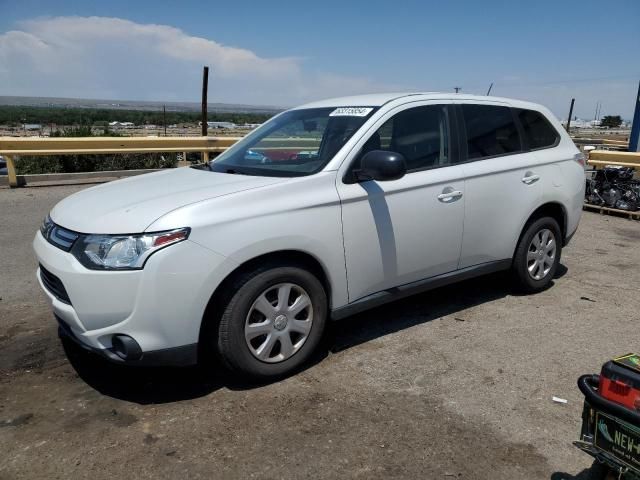 2014 Mitsubishi Outlander ES