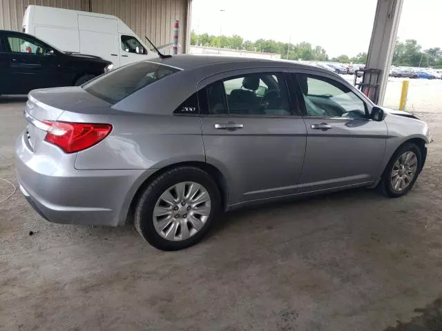 2013 Chrysler 200 LX