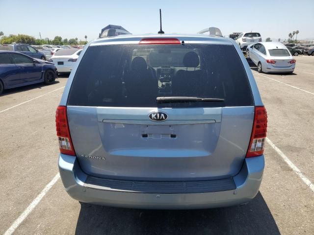 2014 KIA Sedona LX