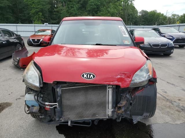 2010 KIA Soul +