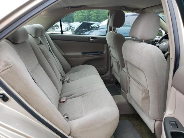 2005 Toyota Camry LE