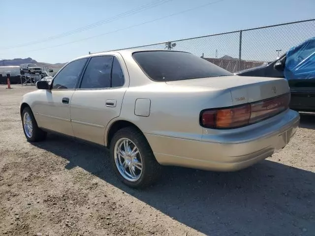 1992 Toyota Camry LE