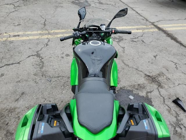 2015 Kawasaki ZX1000 M