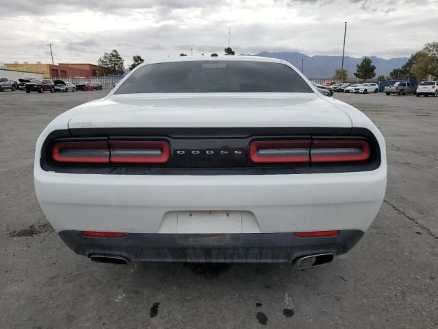 2015 Dodge Challenger SXT