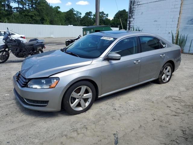 2012 Volkswagen Passat SE