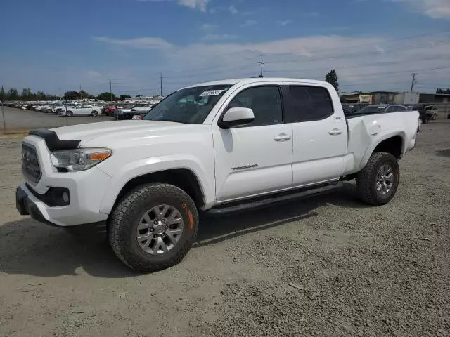 2016 Toyota Tacoma Double Cab