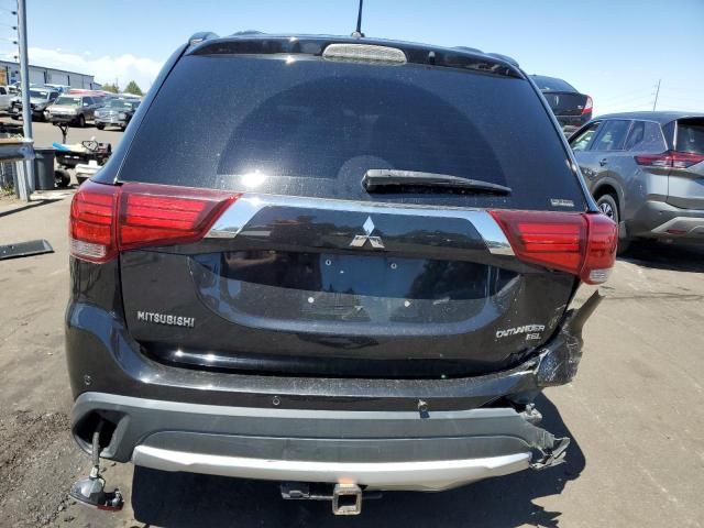 2016 Mitsubishi Outlander SE