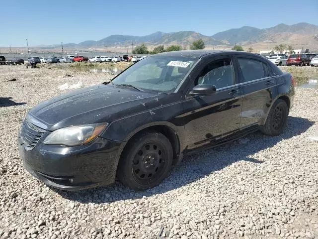 2013 Chrysler 200 Limited