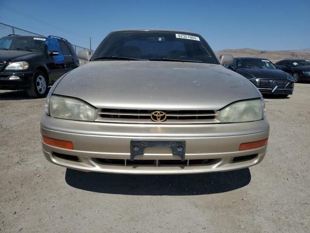 1992 Toyota Camry LE