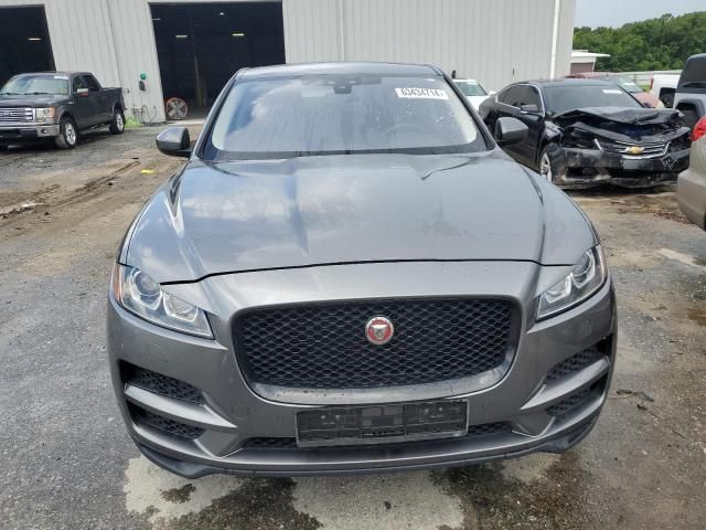 2017 Jaguar F-PACE Prestige