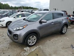 KIA Vehiculos salvage en venta: 2017 KIA Sportage LX